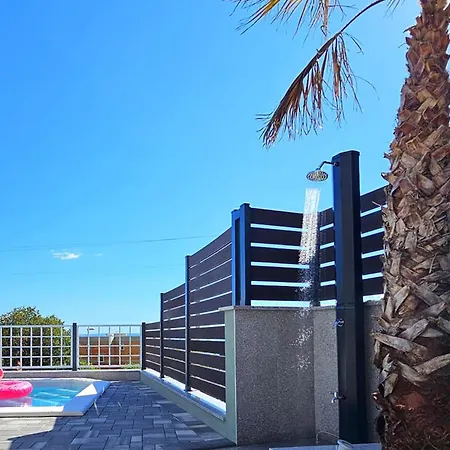 Veliko Brdo Iii Apartment